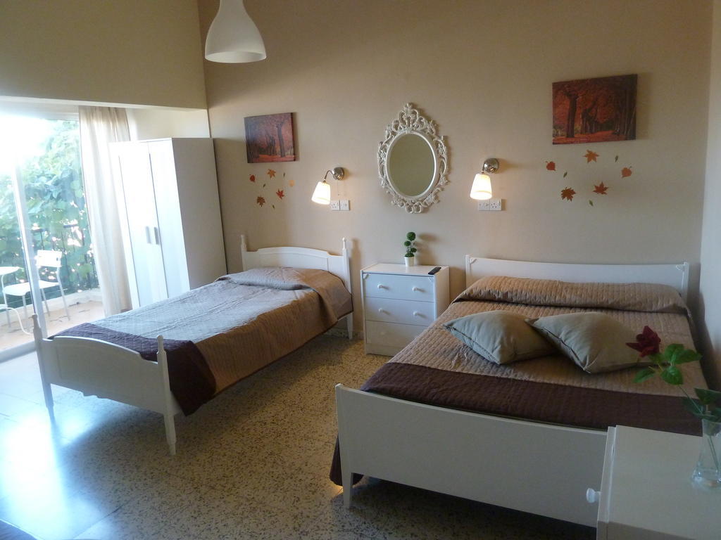 Capuralli Hotel Pedhoulas Exterior photo